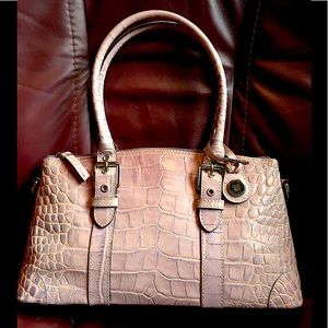Dooney & Bourke Satchel hand bag pebble grain leather NWOT w/ adjustable handles